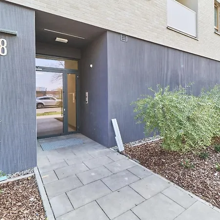 Deluxe Studio Braniborska Near Market Square -with Free Garage By Renters * Breslavia